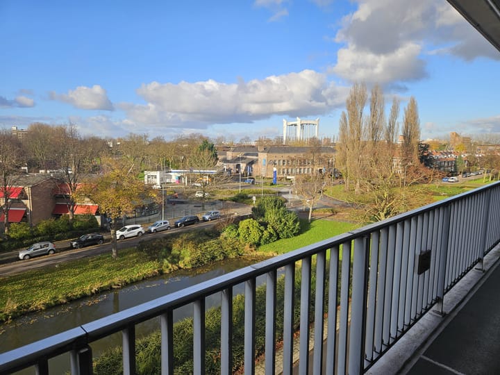 Foto 11 van Hugo de Grootplein 54