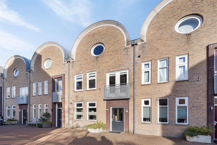 Bekijk foto 1 van Schoolstraat 41