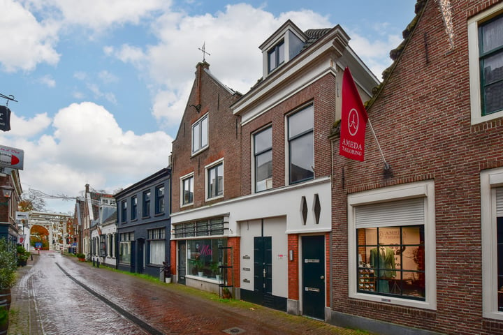 View photo 21 of Brugstraat 10-E