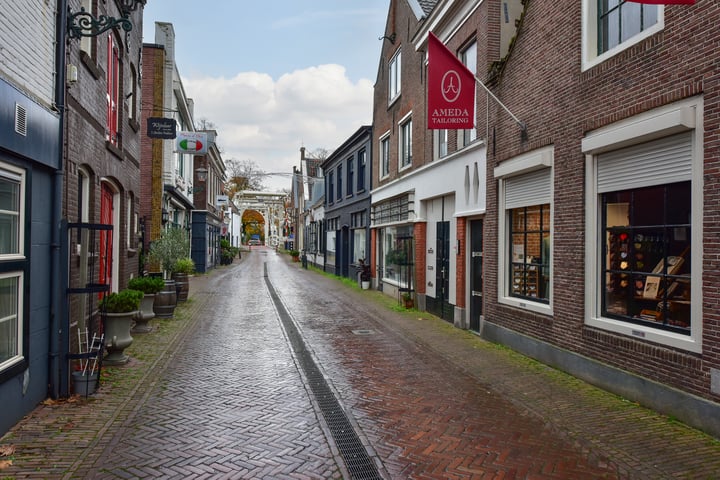 View photo 22 of Brugstraat 10-E