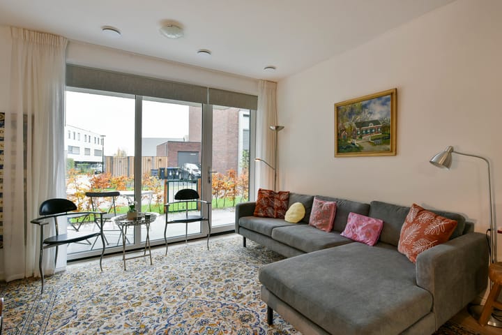 Foto 2 van Aan het Spoor 82