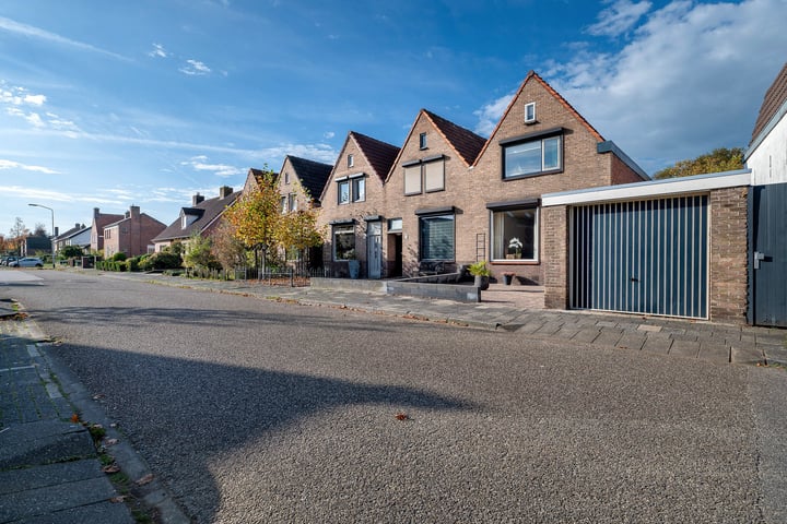 Bekijk foto 35 van Hulsdonksestraat 114