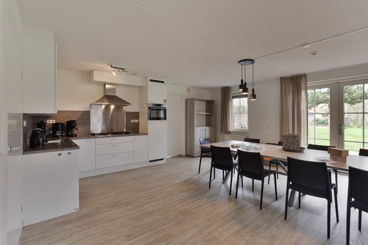 Foto 12 van Trancheeweg 7-542