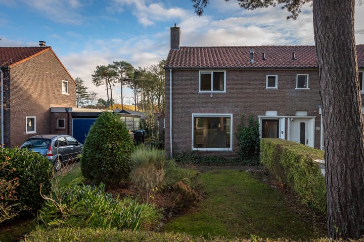 Foto 2 van Graaf Reinoldweg 34