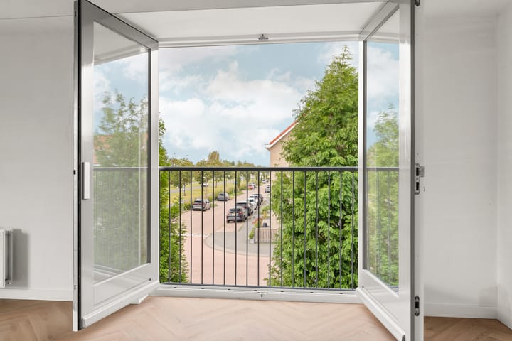 Foto 10 van Kebajastraat 5