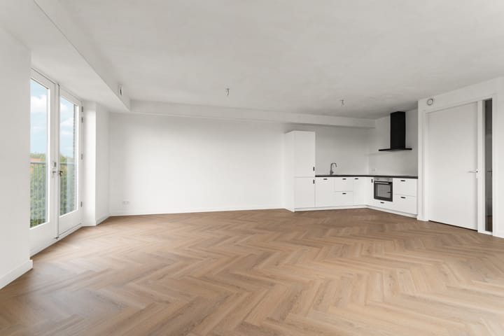 Foto 19 van Kebajastraat 5