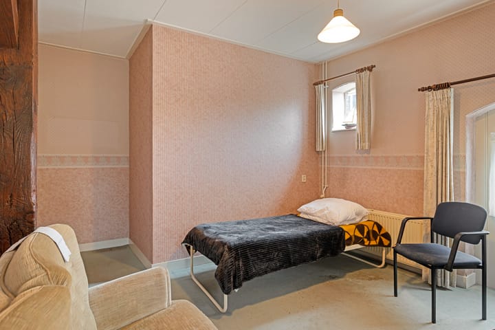 Foto 15 van Barneveldsestraat 16