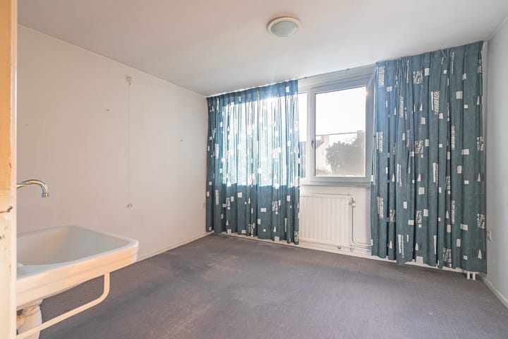 Foto 11 van Porthoslaan 36