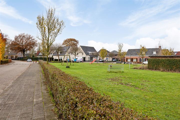 Bekijk foto 35 van Kerkakkerstraat 56