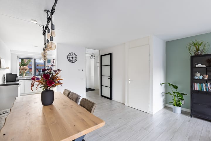 Foto 9 van Oranjeplein 18