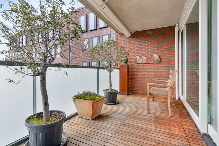 Foto 9 van Jacobstraat 65