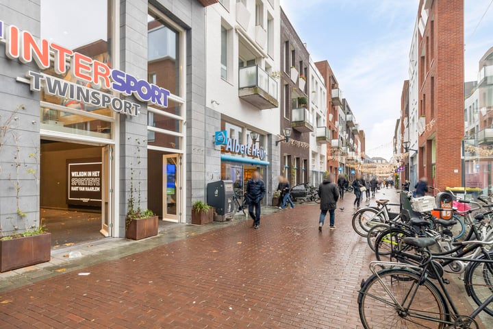 Bekijk foto 35 van Jacobstraat 65