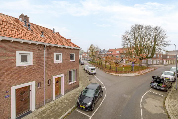 Foto 32 van Burgemeester Conraetzstraat 9