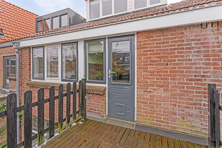 Bekijk foto 31 van Goudenregenstraat 6