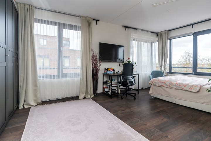 Foto 21 van Laan van Wateringse Veld 348