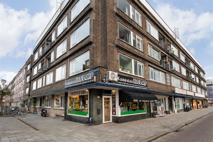 View photo 55 of Van der Meydestraat 28-A