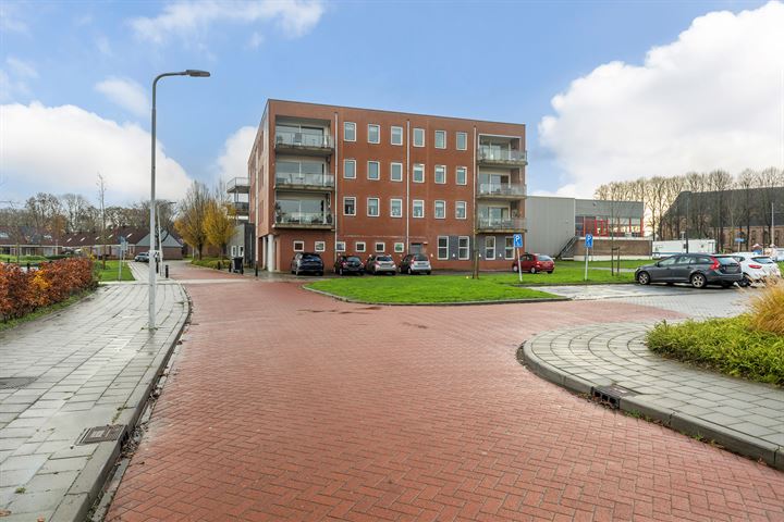 Bekijk foto 40 van Willem Lodewijkstraat 71