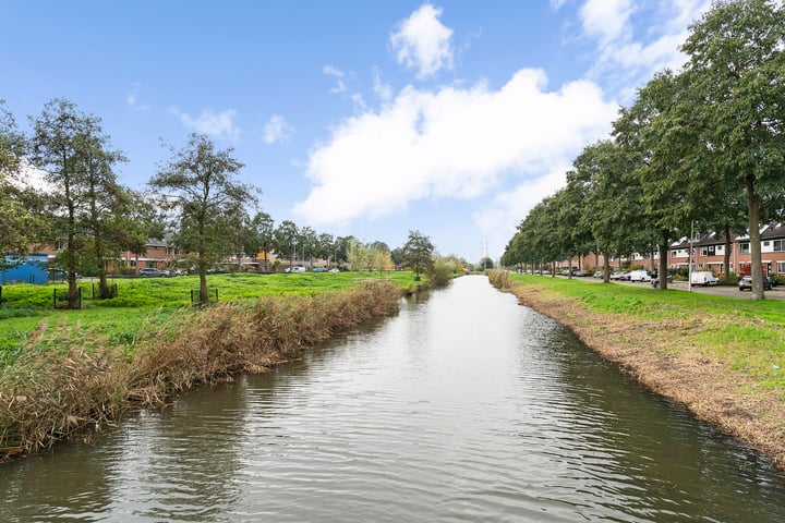 Bekijk foto 36 van Natuursteenlaan 39