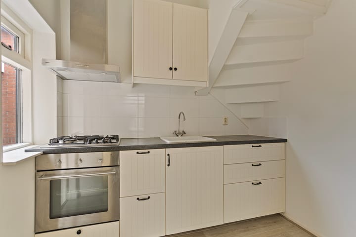 Foto 2 van Dirck Raphaëlsz Camphuysenstraat 13