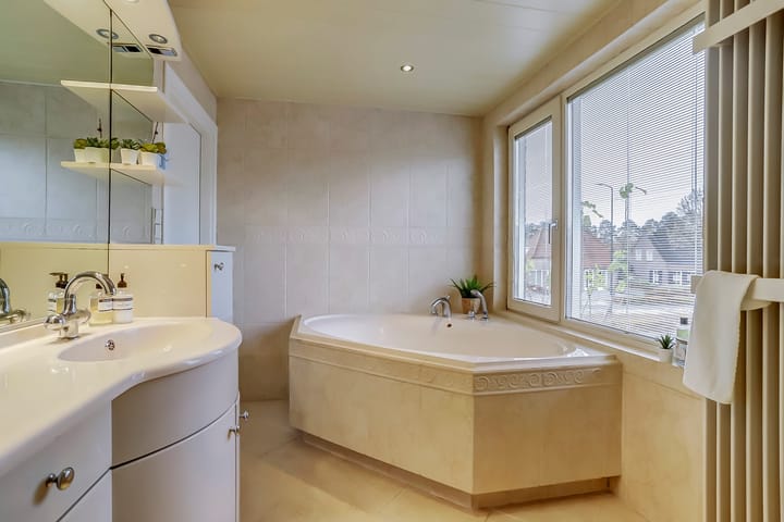 Foto 37 van Gerard Bruninglaan 36