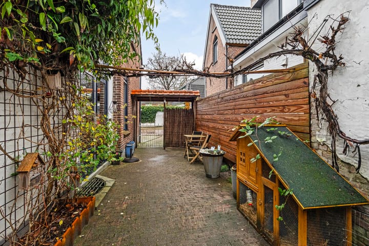 Foto 27 van Alexanderstraat 3