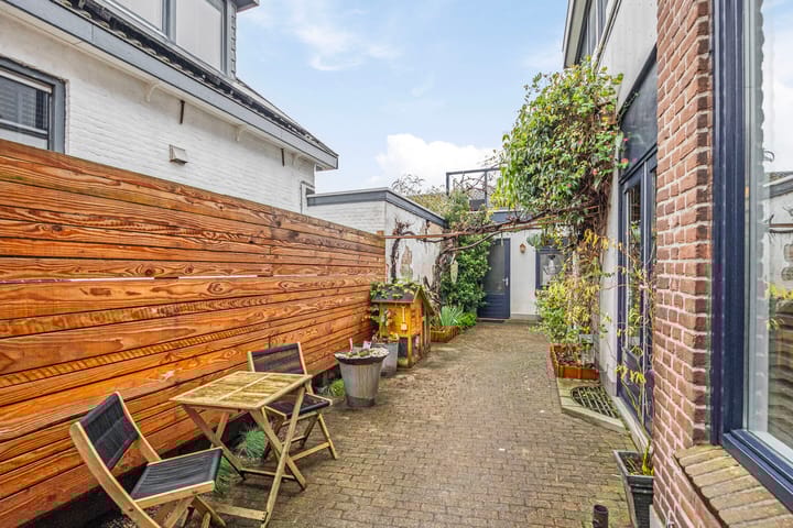 Foto 28 van Alexanderstraat 3