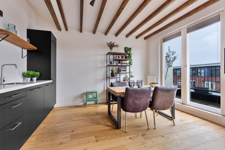 Photo 2 of Willem de Zwijgerlaan 243-E