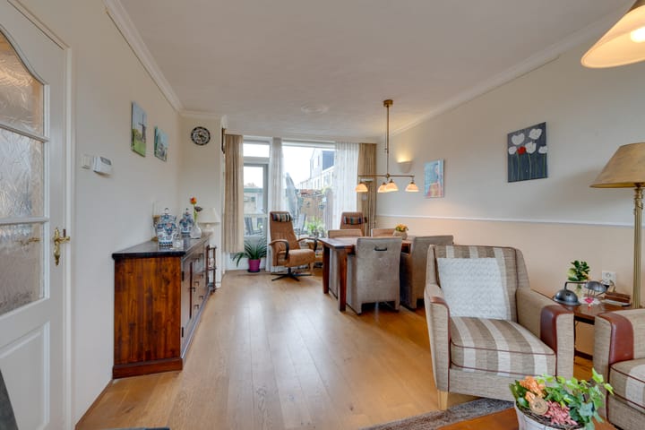 Foto 2 van Veldbloemenweg 46