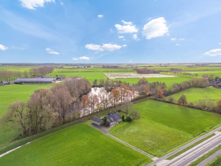 Foto 34 van Rivierweg 24