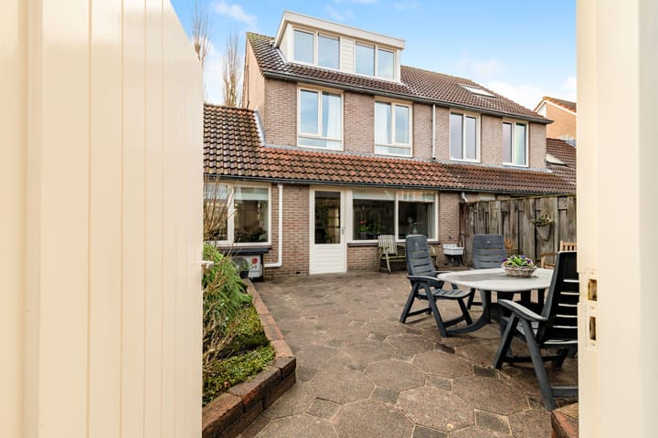 Foto 24 van Jacob Catsstraat 23