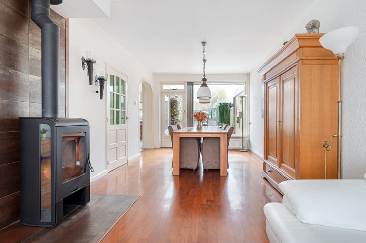 Foto 3 van Zwembadweg 44