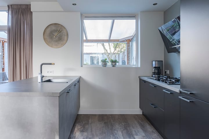 Foto 8 van Borodinstraat 86