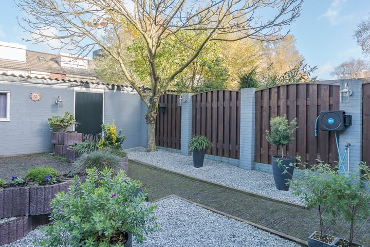 Foto 14 van Borodinstraat 86