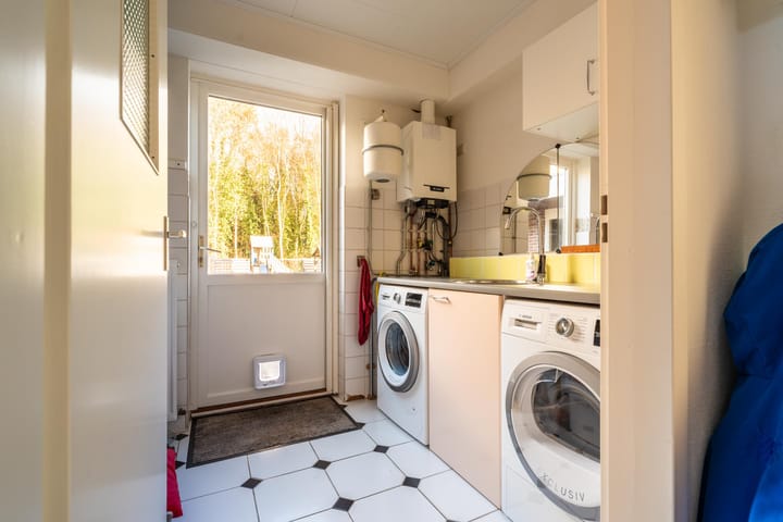 Photo 41 of Industrieweg 21