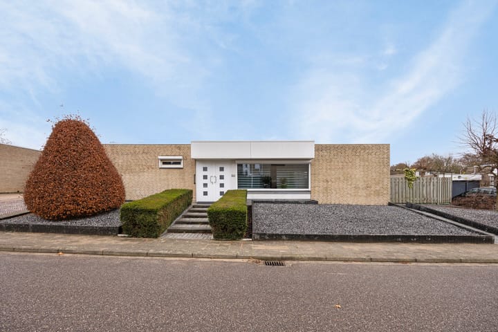 Foto 2 van Bronkstraat 10