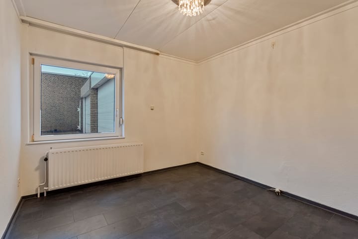 Foto 6 van Bronkstraat 10