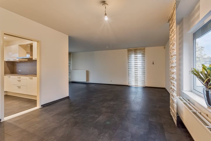 Foto 14 van Bronkstraat 10