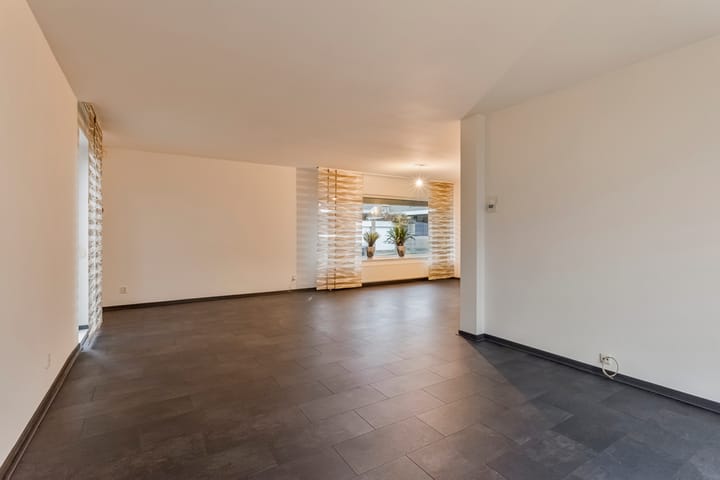 Foto 17 van Bronkstraat 10