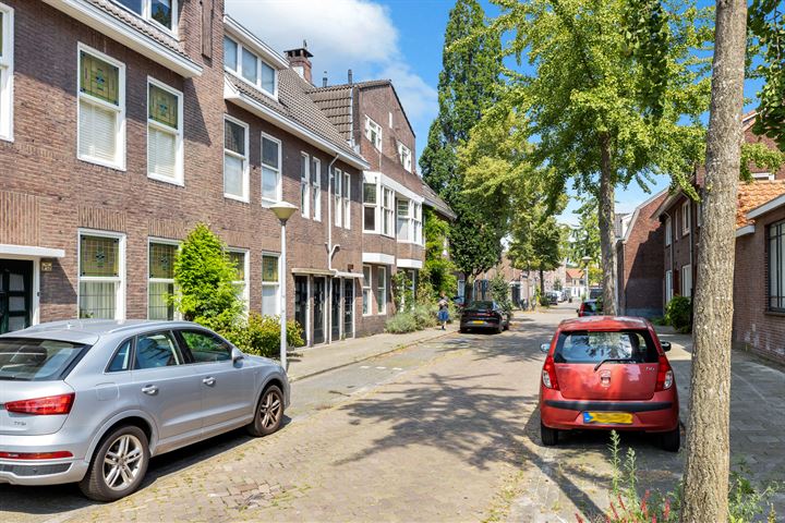 Bekijk foto 3 van Pastoor Dijkmansstraat 26