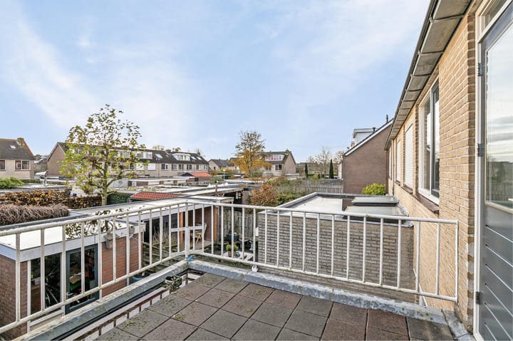 Foto 31 van Van Oldenbarneveltstraat 70