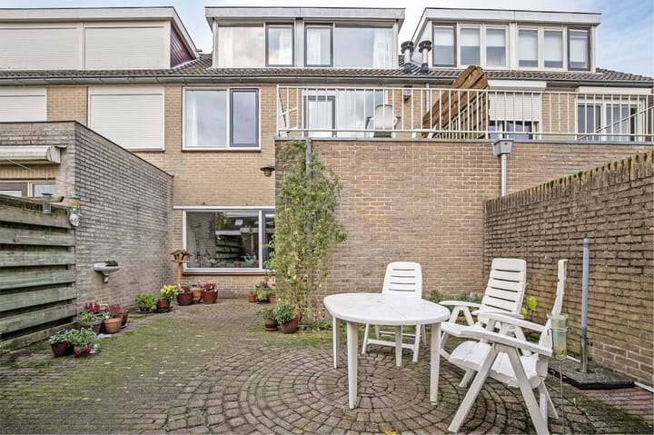 Foto 34 van Van Oldenbarneveltstraat 70