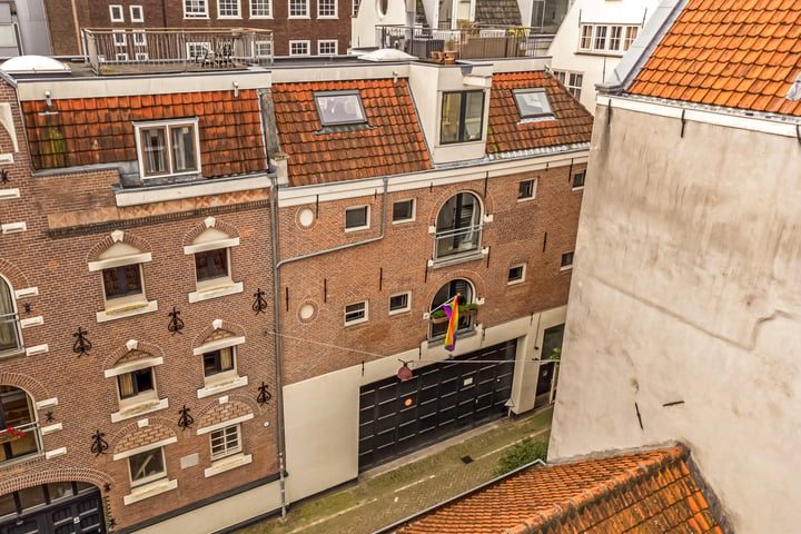 Bekijk foto 32 van Nieuwe Jonkerstraat 22