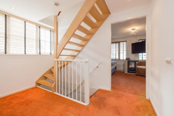 Photo 17 of Valkenburgerweg 76