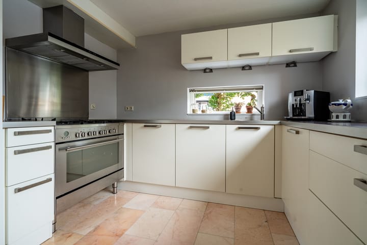 Foto 14 van Taurus 27