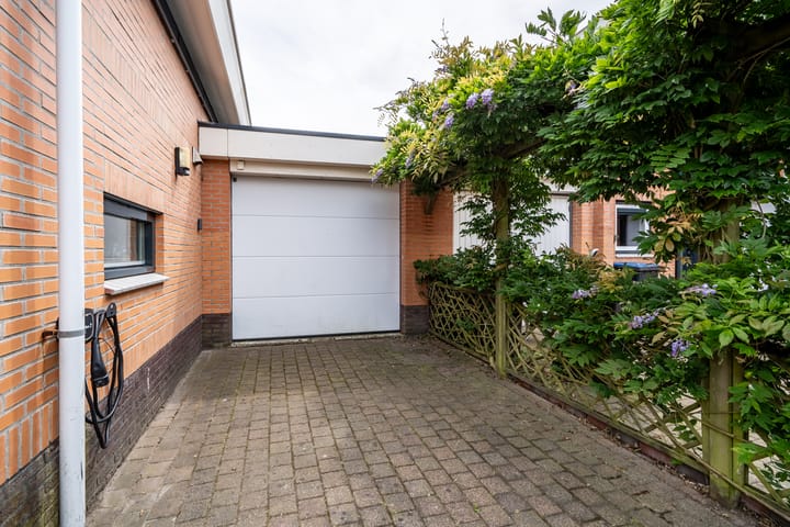 Foto 36 van Taurus 27