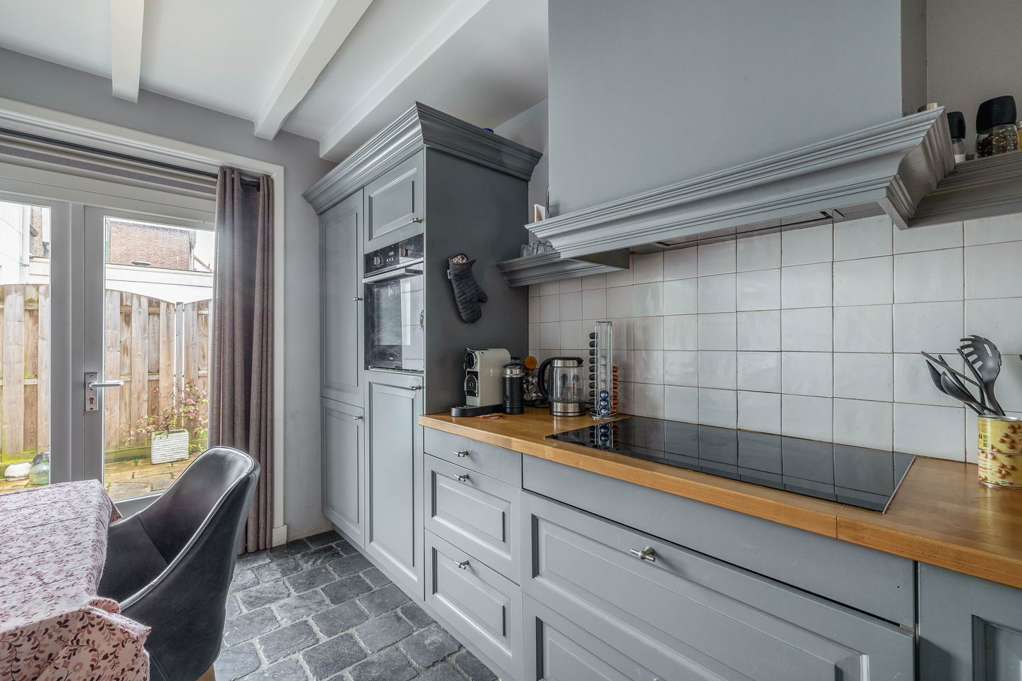 Foto 20 van Carmelietenstraat 16