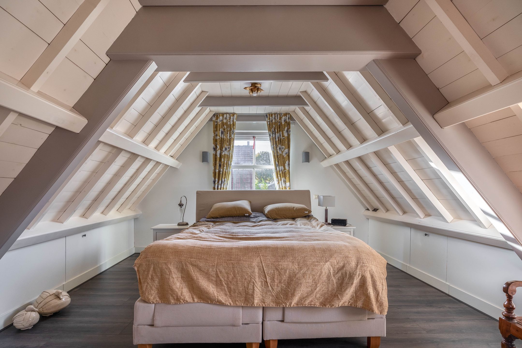 Foto 36 van Carmelietenstraat 16