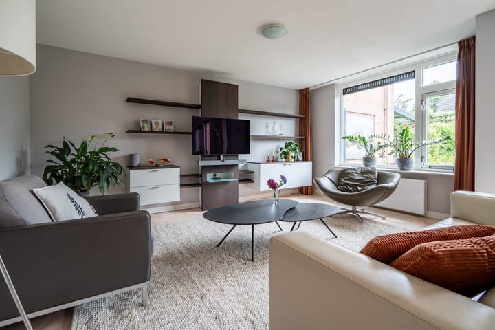 Foto 8 van Taurus 27