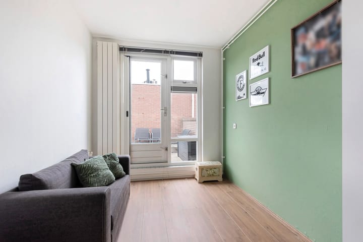 Photo 12 of Jules Massenethof 6