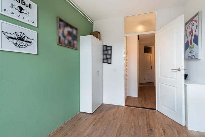 Photo 13 of Jules Massenethof 6